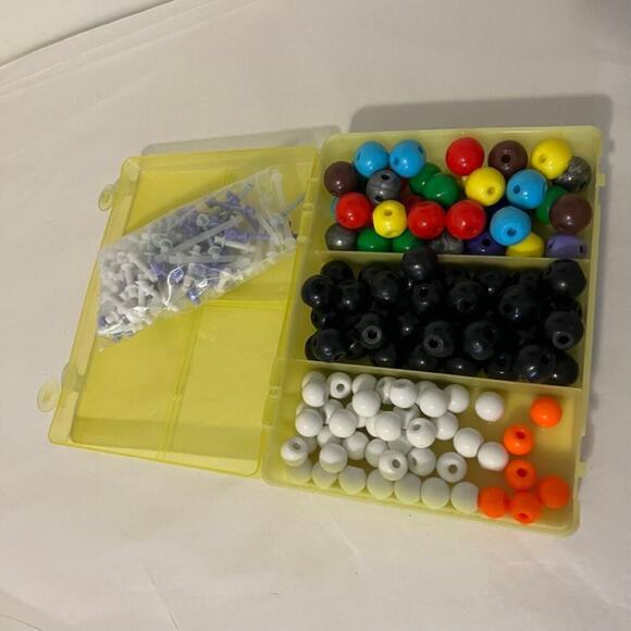 Organic Chemistry Molecular Model Set - Picture 5 of 6